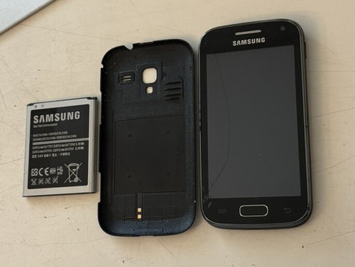 Samsung galaxy ace i8160p - ace, 2